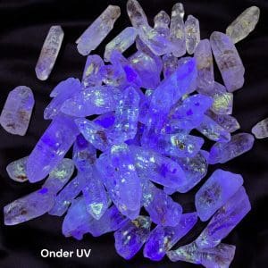 Petroleum kwarts kristallen - random pick