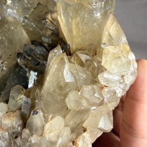 Alternative view of Lwena citrien cluster - 47