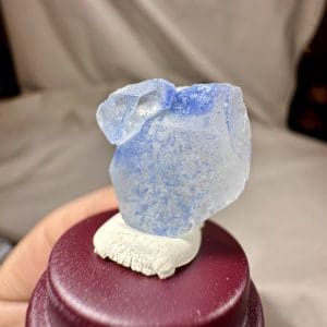 Naald Dumortiriet in kwarts in stolp - 24