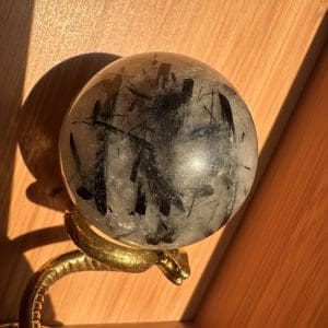 Alternative view of Toermalijnkwarts bol - 6