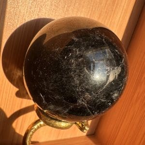 Alternative view of Toermalijnkwarts bol - 13