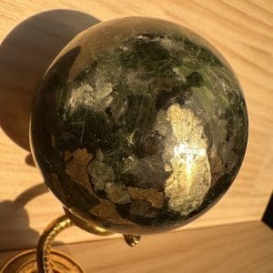 Alternative view of Diopside bol - 5