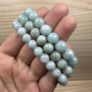 Alternative view of Amazoniet kogelarmband 8mm - Random pick - 9