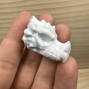 Howliet carving - Draakje - Random pick