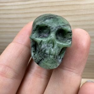 Zoisiet carving - Skull - Random pick