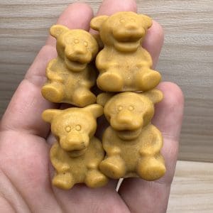 Alternative view of Gele Calciet carving - Tijgertje - Random pick