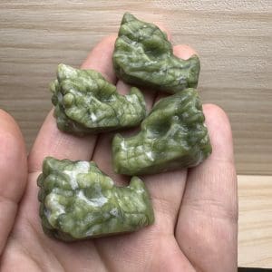 Alternative view of Serpentijn carving - Draakje - Random pick