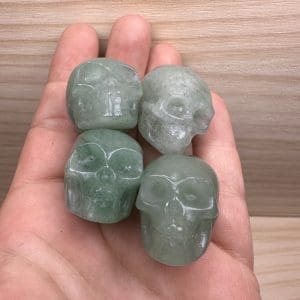 Alternative view of Aventurijn carving - Skull - Random pick