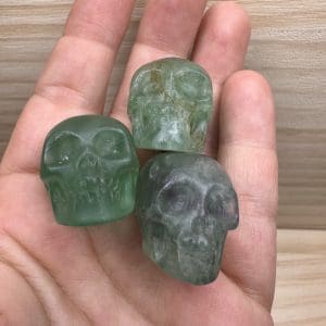 Alternative view of Groene Fluoriet carving - Skull - Random pick