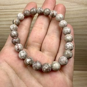 Fossielkoraal kogelarmband 8mm - Random pick - 18