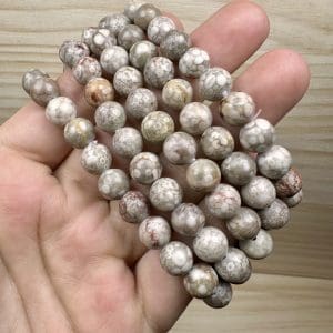 Alternative view of Fossielkoraal kogelarmband 8mm - Random pick - 18