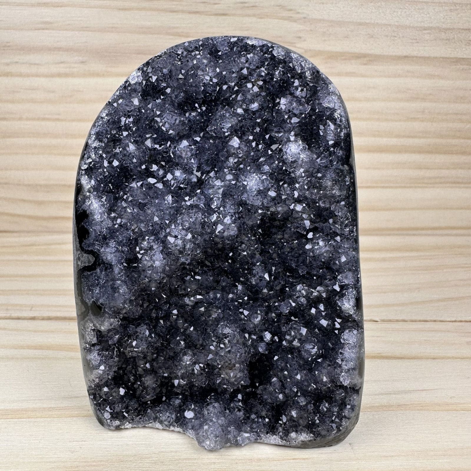 Zwarte Amethist cluster - 8