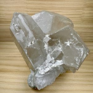 Alternative view of Rookkwarts met Kunziet cluster