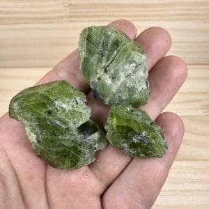 Diopside kristallen - 3 stuks - Random pick