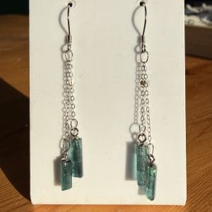 Oorbellen en oorstekers