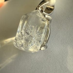 Alternative view of 925 zilveren hanger - Naald dumortiriet in kwarts - 7