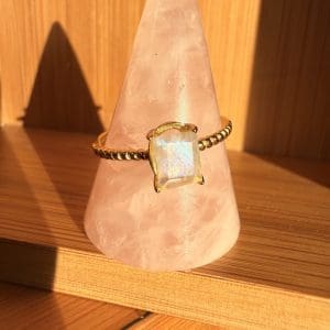 Goldplated 925 zilveren ring – 86 - Regenboog Maansteen