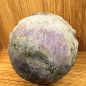 Alternative view of Labradoriet maan carving - 4