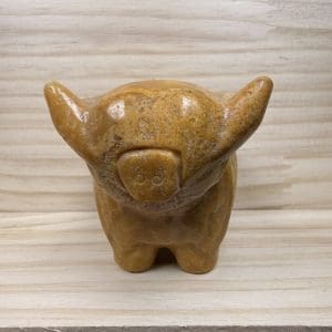 Carving 1 - Schotse hooglander van gele calciet