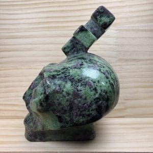 Alternative view of Carving 6 - Alien met F van Robijn in Zoisiet