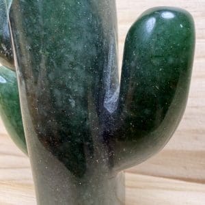 Alternative view of Carving 14 - Cactus van Aventurijn