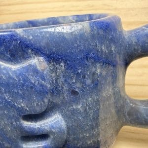 Alternative view of Carving 17 - Mok van Blauwe kwarts