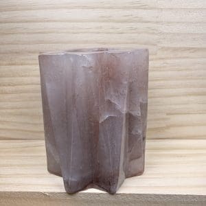 Carving 36 - waxinelicht houder van hematietkwarts