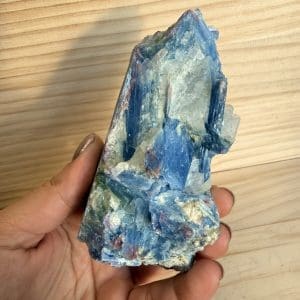 Kyaniet in kwarts cluster - 7