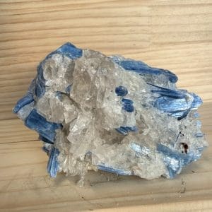 Kyaniet in kwarts cluster - 8