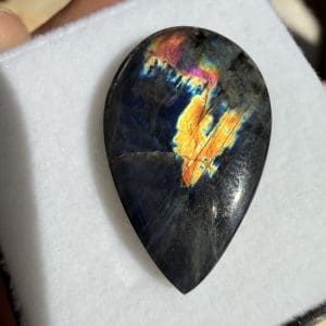 Spectroliet cabochon in venster doosje - 15