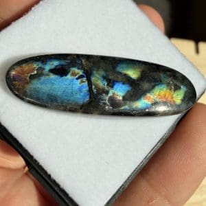 Spectroliet cabochon in venster doosje - 18