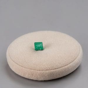 Alternative view of Geslepen Cabochon - Smaragd - 119