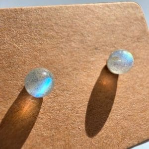 Alternative view of Oorstekers - Labradoriet 4mm - 925 zilver - 3