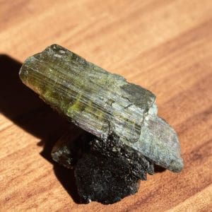 Alternative view of Toermalijn kristal uit Brazilië - 11