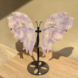STATEMENT PIECE! Chalcedoon met amethist vlinder op stand - 2