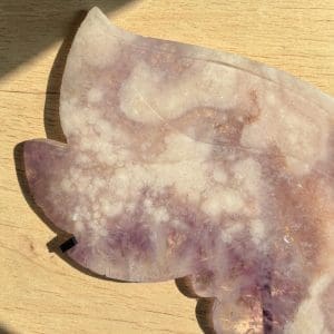 Alternative view of STATEMENT PIECE! Chalcedoon met amethist vlinder op stand - 3